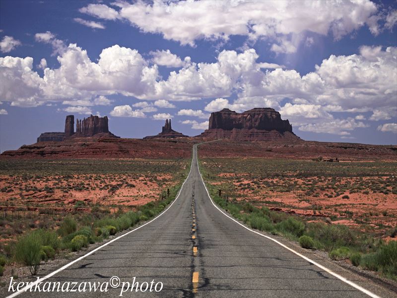 モニュメントバレー