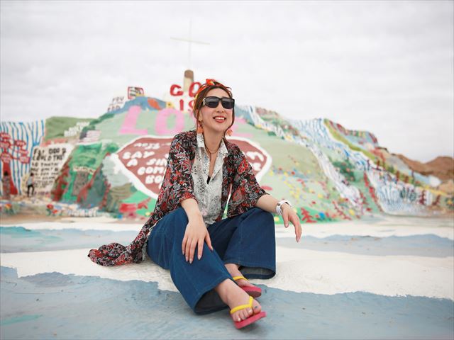 サルベーション・マウンテン ラスベガス発