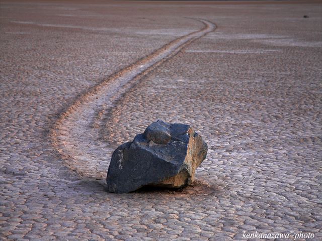 動く石 デスバレー