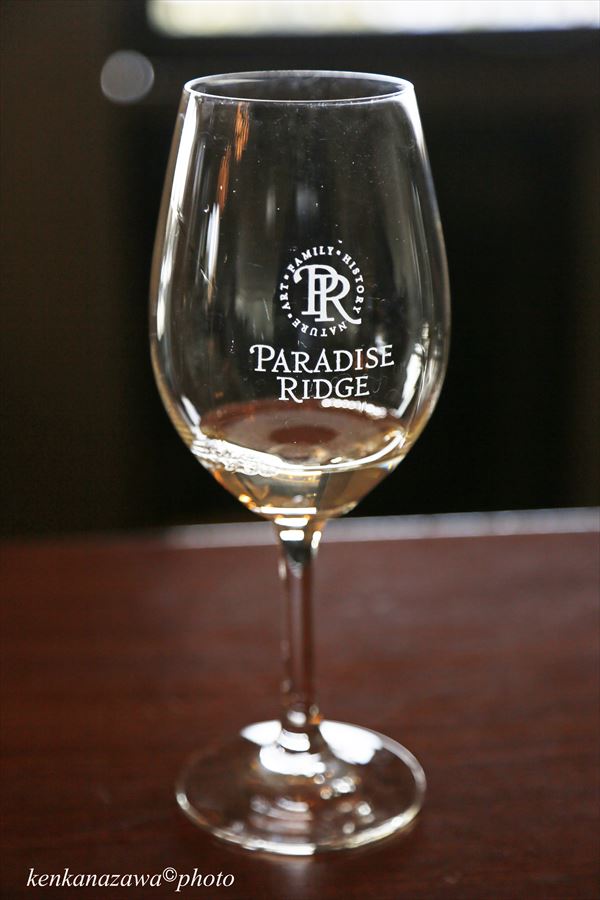 長澤 鼎（ながさわ かなえ）